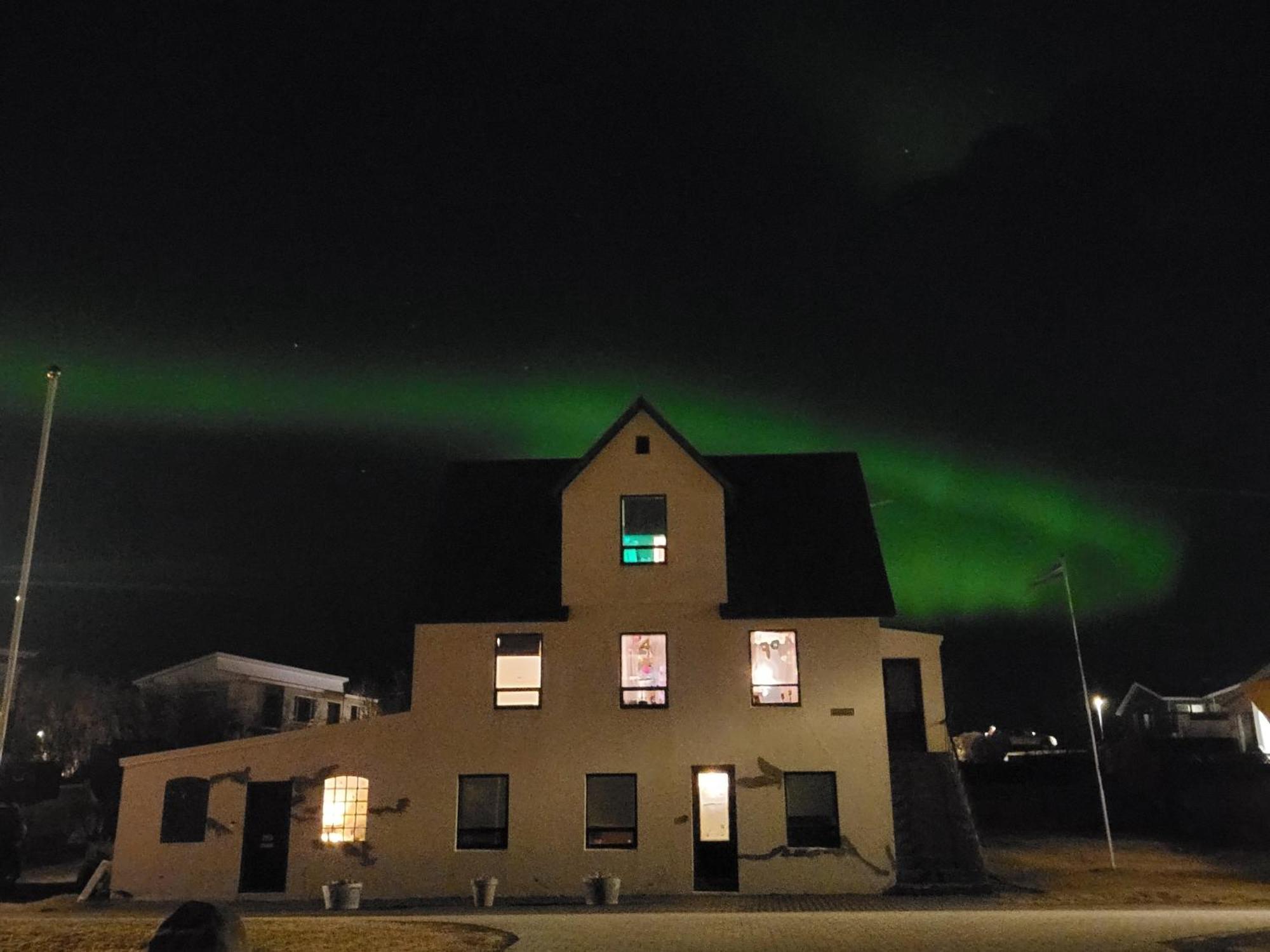 Asgarthur Hrisey Exteriör bild